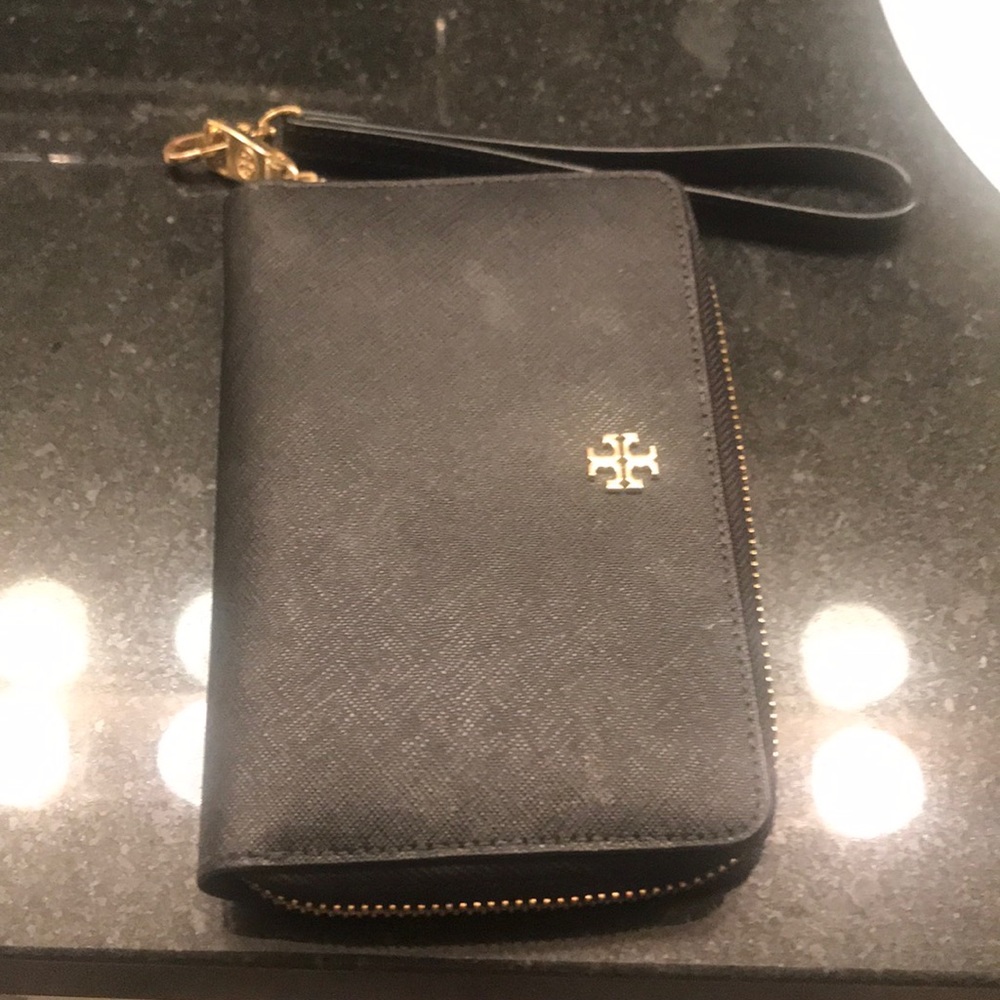 Tory Burch wristlet